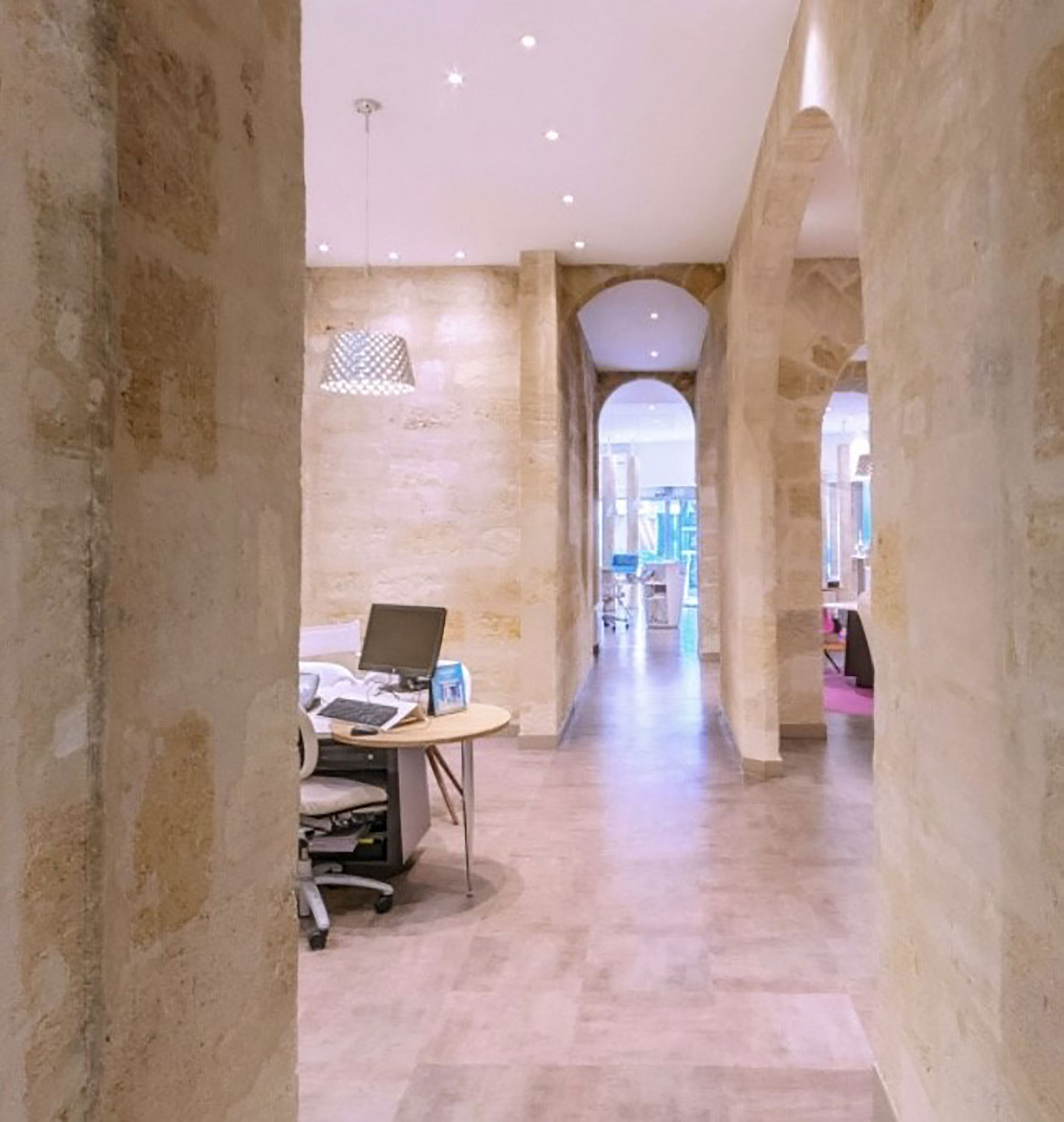 AGENCE VOYAGE CLUB MED BORDEAUX _ AGENCE JULIE POCINO-ARCHITECTE D'INTERIEUR-RENOVATION HAUT DE GAMME-GRENOBLE-ISERE-SAVOIE-RHONE-ALPES-SUD-10