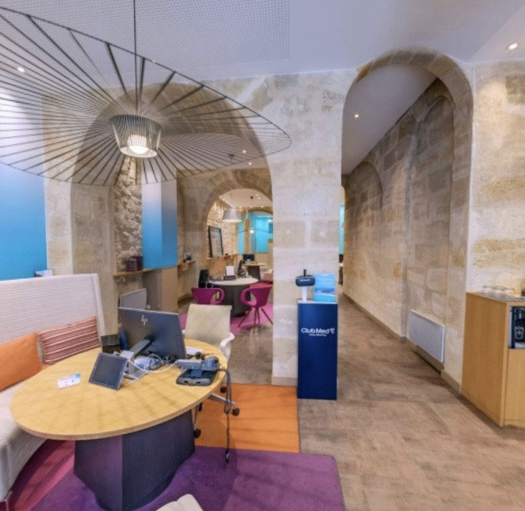 AGENCE VOYAGE CLUB MED BORDEAUX _ AGENCE JULIE POCINO-ARCHITECTE D'INTERIEUR-RENOVATION HAUT DE GAMME-GRENOBLE-ISERE-SAVOIE-RHONE-ALPES-SUD-6
