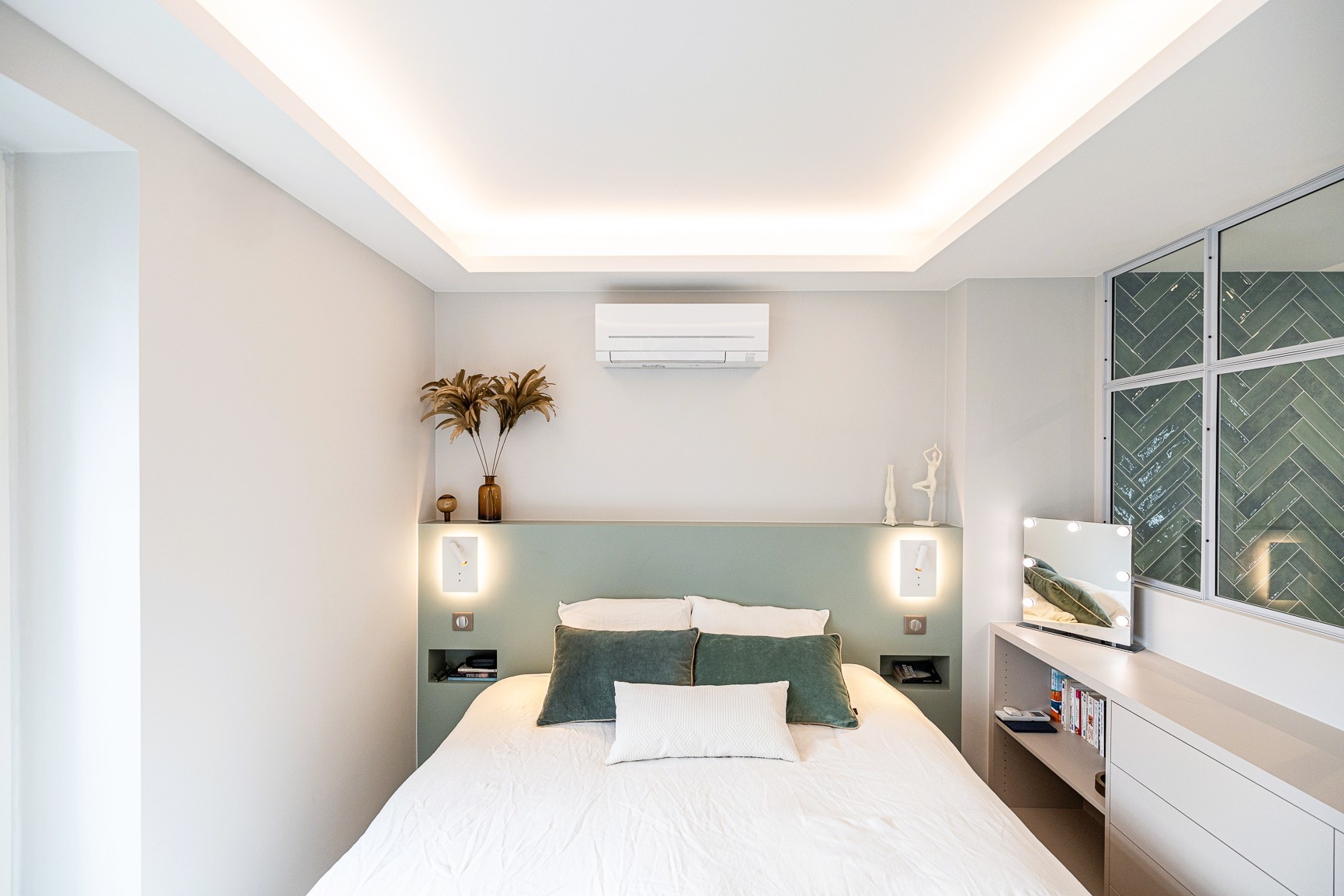 APPARTEMENT PENTHOUSE ROOFTOP TOIT TERRASSE GRENOBLE _ AGENCE JULIE POCINO-ARCHITECTE INTERIEUR-RENOVATION HAUT DE GAMME-GRENOBLE-ISERE-SAVOIE-RHONE-ALPES-SUD-23