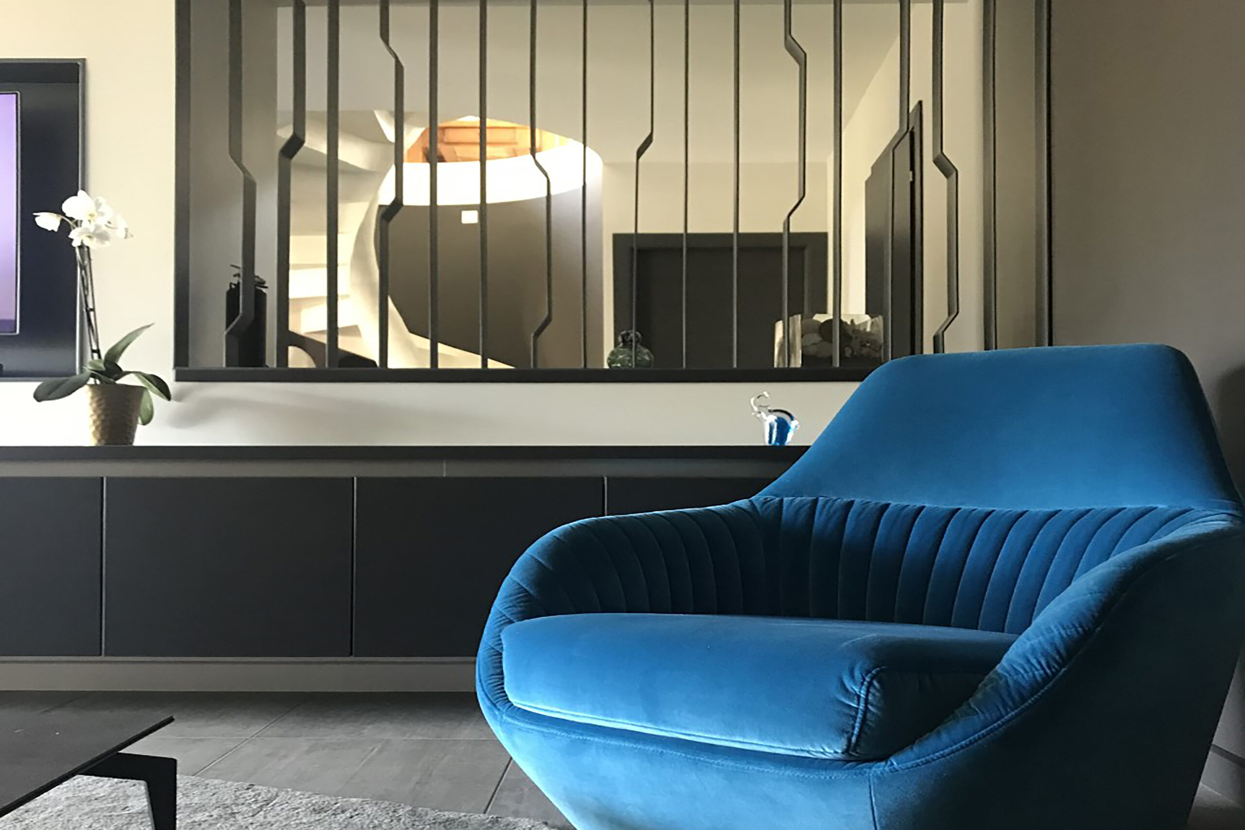 MAISON VILLA CONTEMPORAINE LA CIOTAT _ AGENCE JULIE POCINO-ARCHITECTE D'INTERIEUR-RENOVATION HAUT DE GAMME-GRENOBLE-ISERE-SAVOIE-RHONE-ALPES-SUD-site